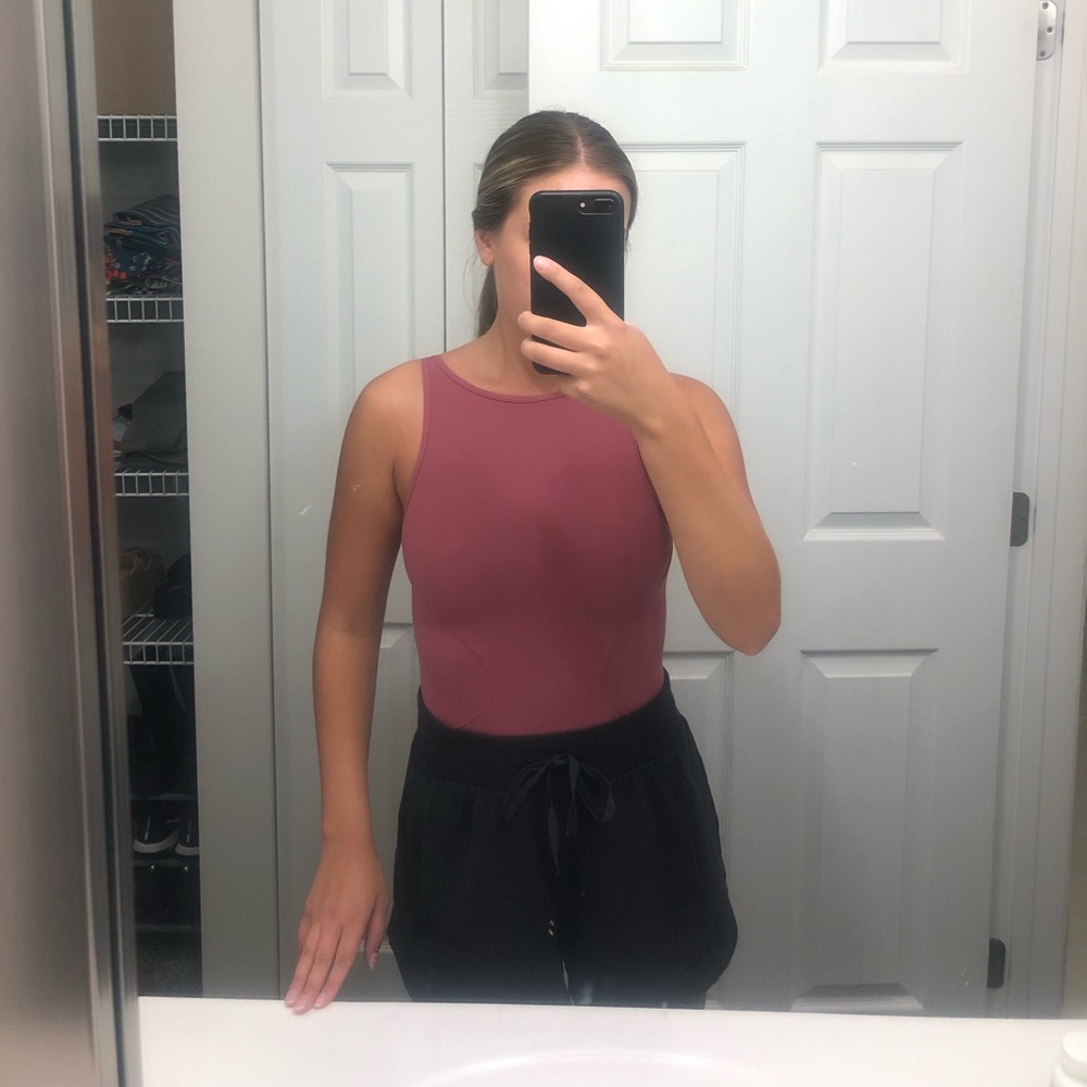 PERFECT CONDITION! Women’s Lululemon bodysuit